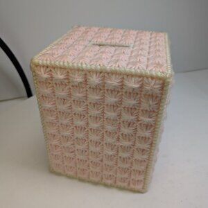 Vintage Pink plastic canvas tissue box cover